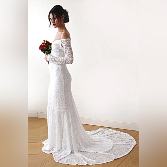 Blush Couture Ivory Stretch Lace Long Sleeve Trumpet Wedding Gown Size L/XL - Picture 3 of 8